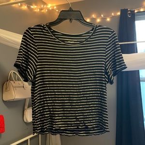 American eagle crop top